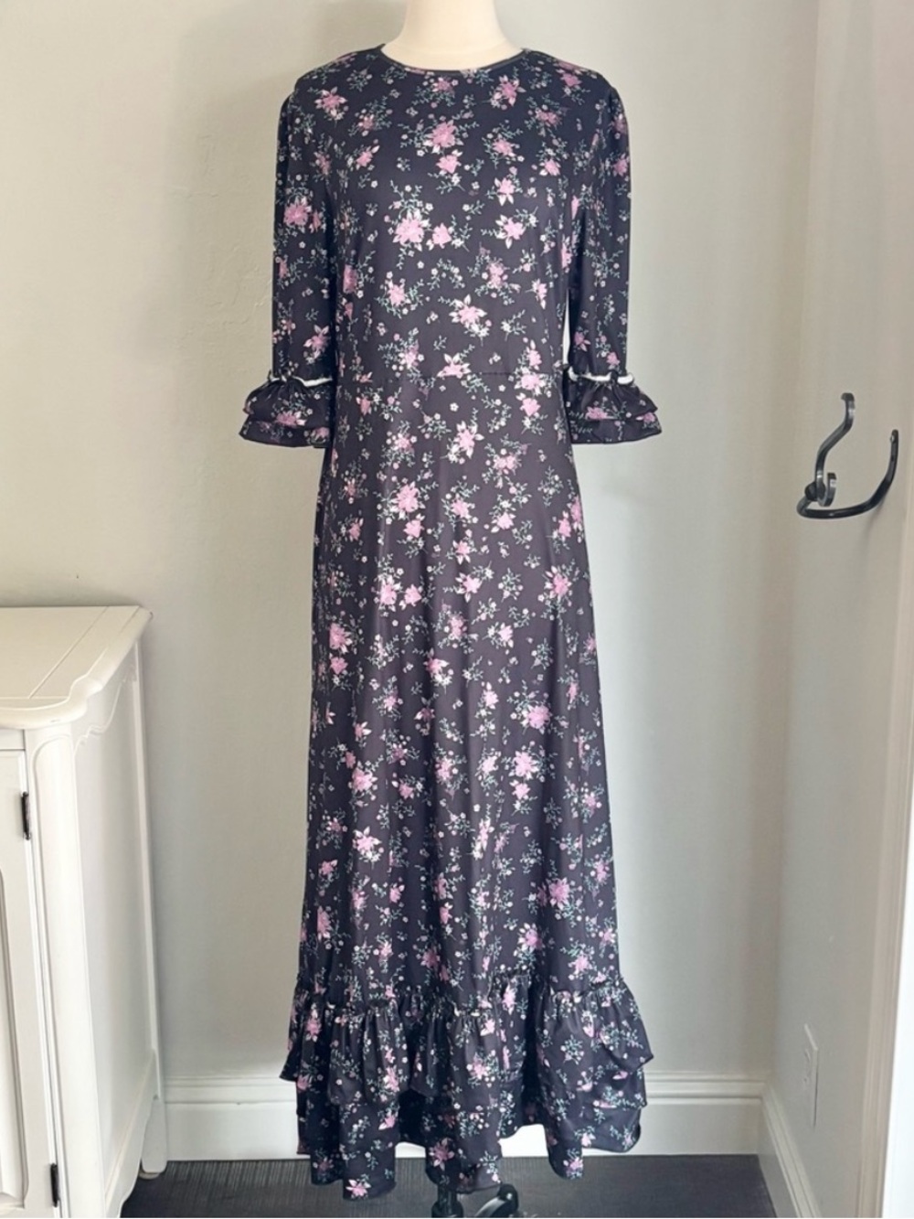 Ditsy Floral Print Ruffle Tiered Maxi Dress 3/4 bell Sleeve Cottagecore Prairie